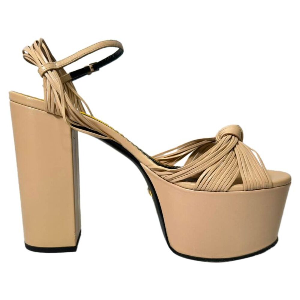 Gucci Crawford Knot Platform Heels in Nude Leather